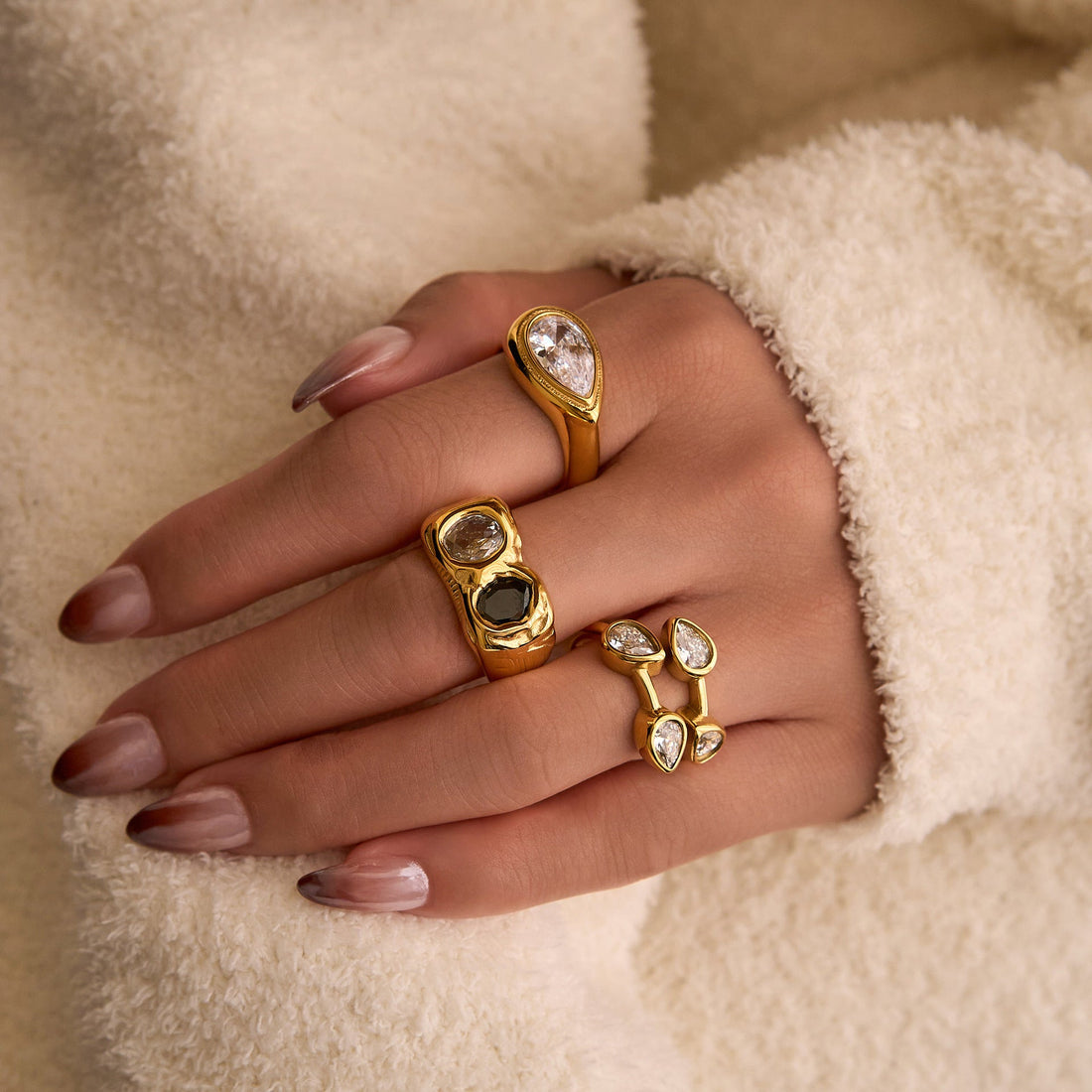 18K Real Gold Plating INS Personalized Hip Hop Two-color Different Pupil Zircon Ring - Norellé