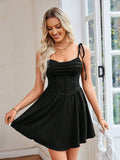 Women's Solid Color Pleated Design Lace-Up Halter Dresses - Norellé