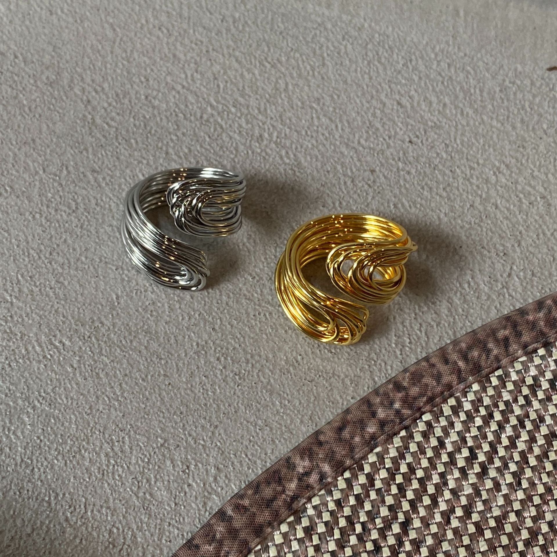 18K Real Gold Hand-wound Strip European And American Adjustable Ring - Norellé