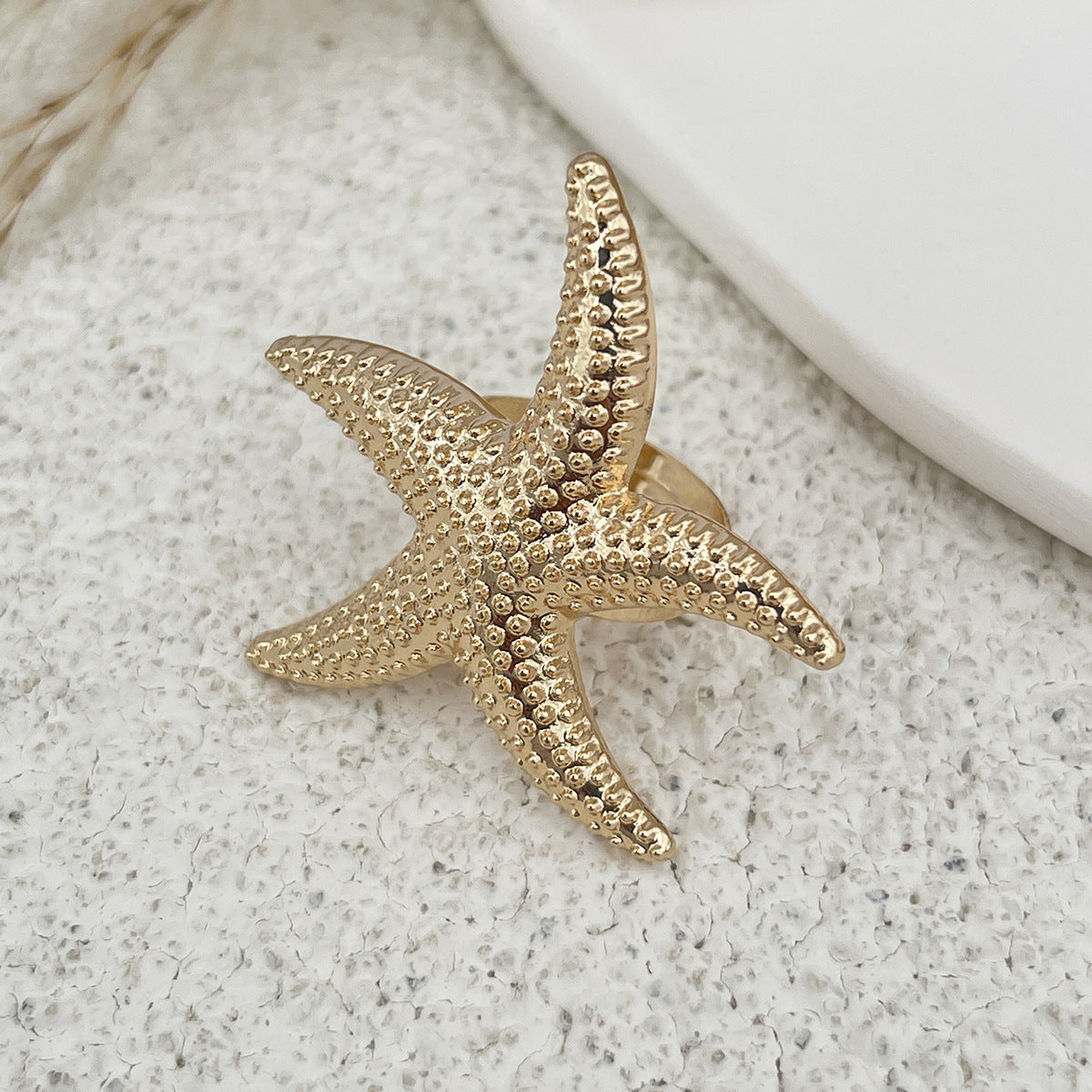 Ocean Style Hollow Flower Ring Feather Knuckle Ring - Norellé