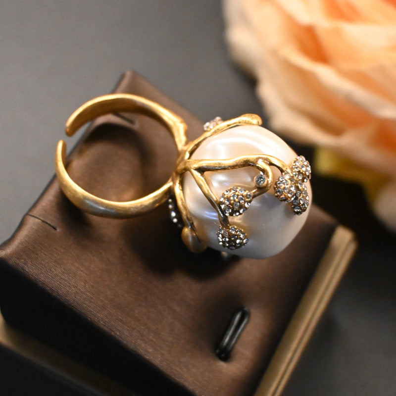 Vintage Brass Inlaid Baroque Pearl Bud Ear Stud And Ring - Norellé
