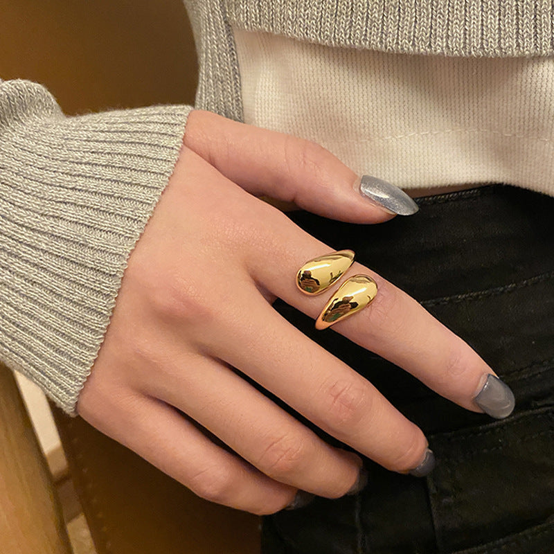Niche Irregular Crescent Exquisite Titanium Steel Ring For Women - Norellé