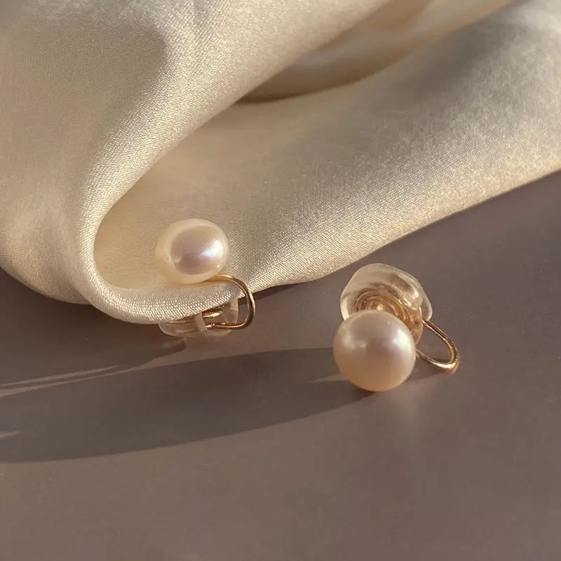 Women's Simple Freshwater Pearl All-match Earrings - Norellé
