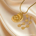 18K Gold Stainlesschain Like Flat Snake Conch Accessories Necklace - Norellé