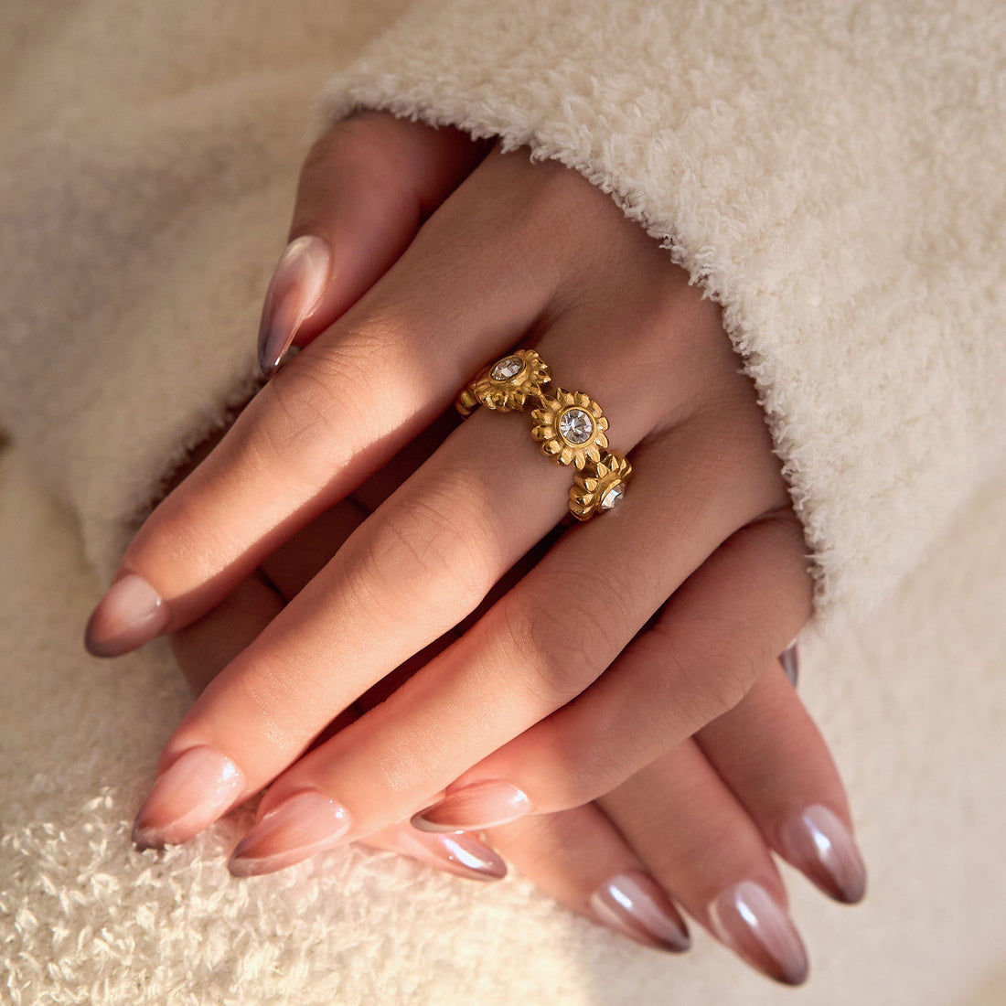 18K Real Gold Plated Sweet  Flower Ring - Norellé
