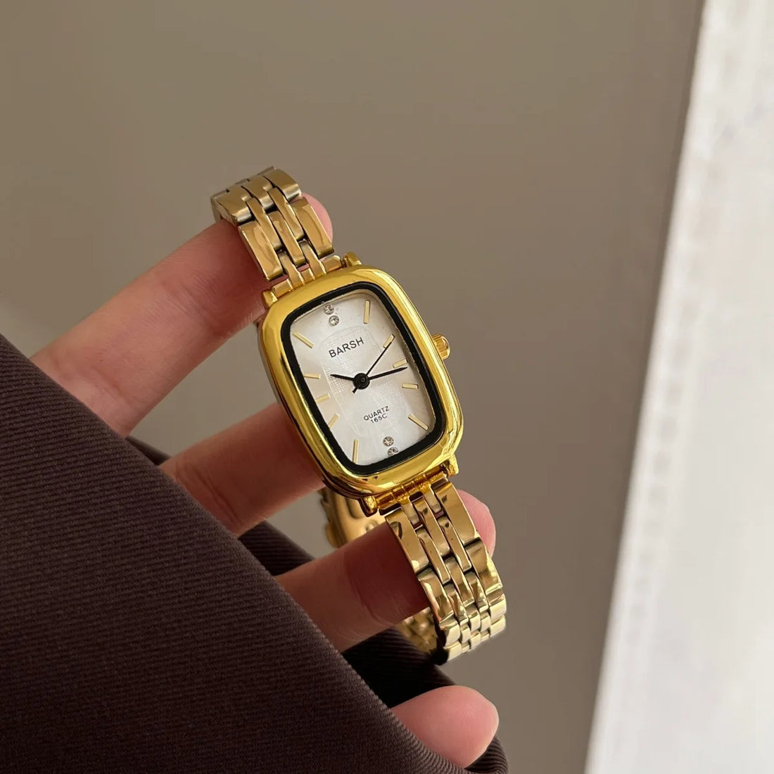 Vintage Gold Watch for Women Stainless Steel Strap