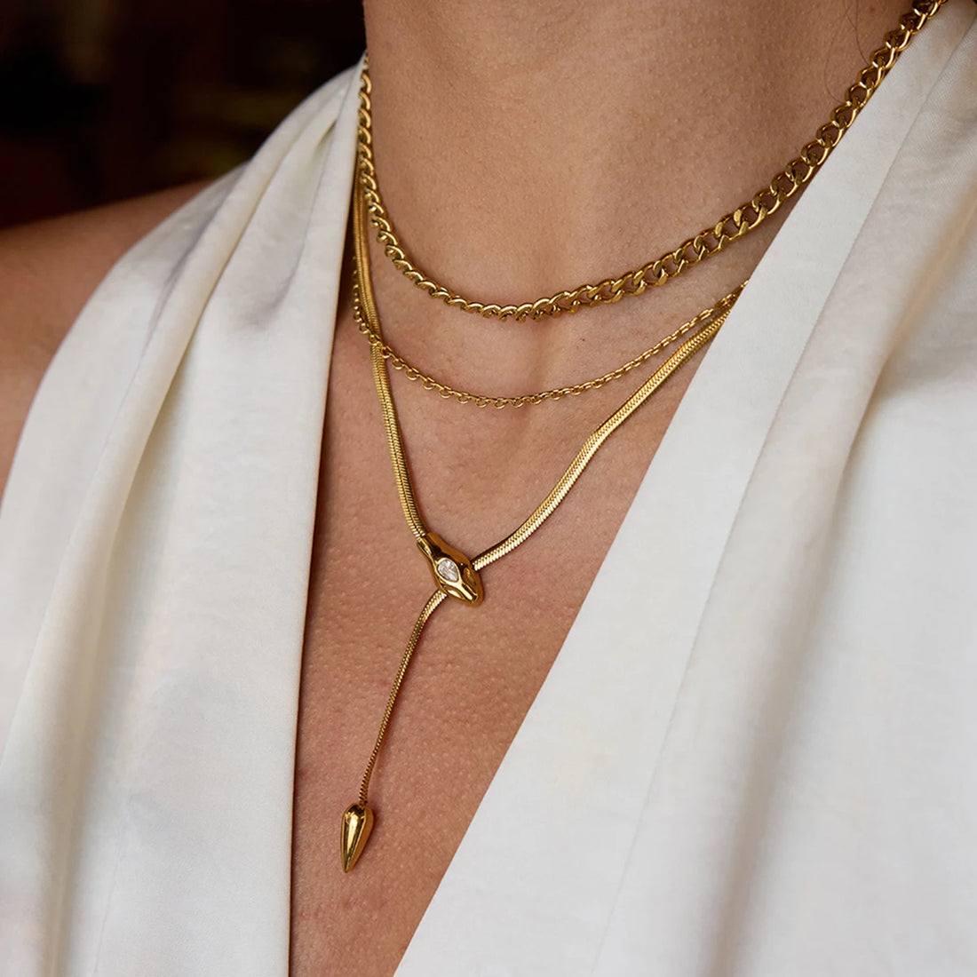 Simple Classic Zircon Serpentine Necklace Stainless Steel