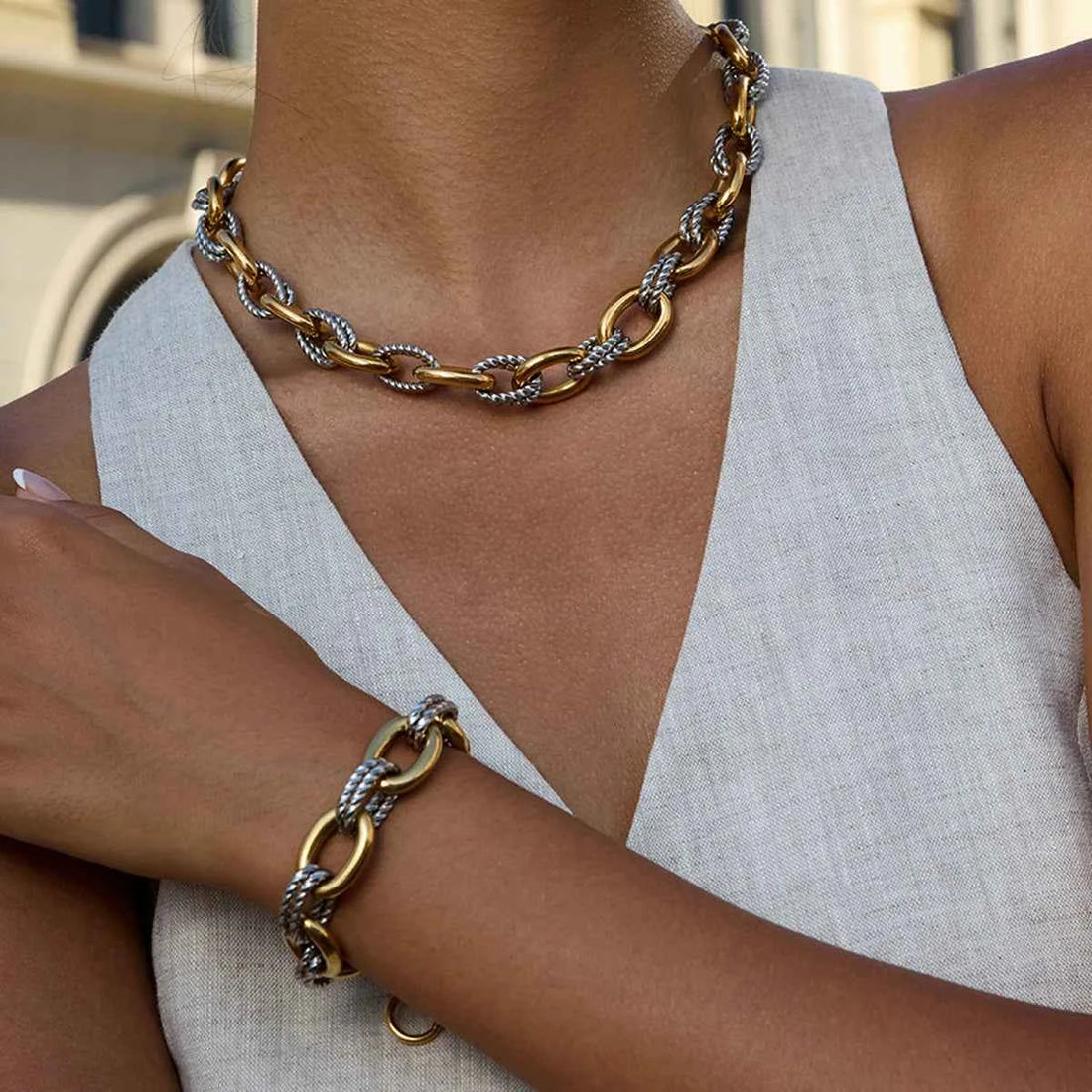 Stainless Steel Double Color Oval Smooth Fried Dough Twists Necklace