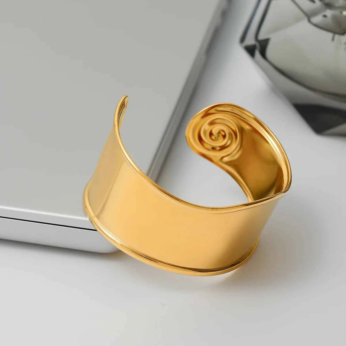 Wide Spiral Bracelet Stainless Steel