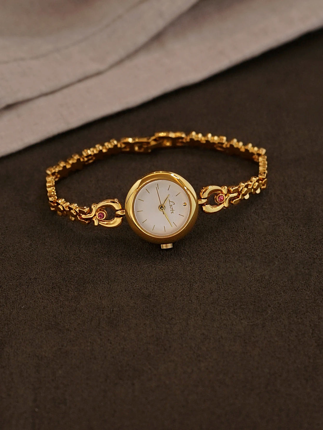 French Retro Gold Small Dial Flower-Shaped Bracelet Women's Watch