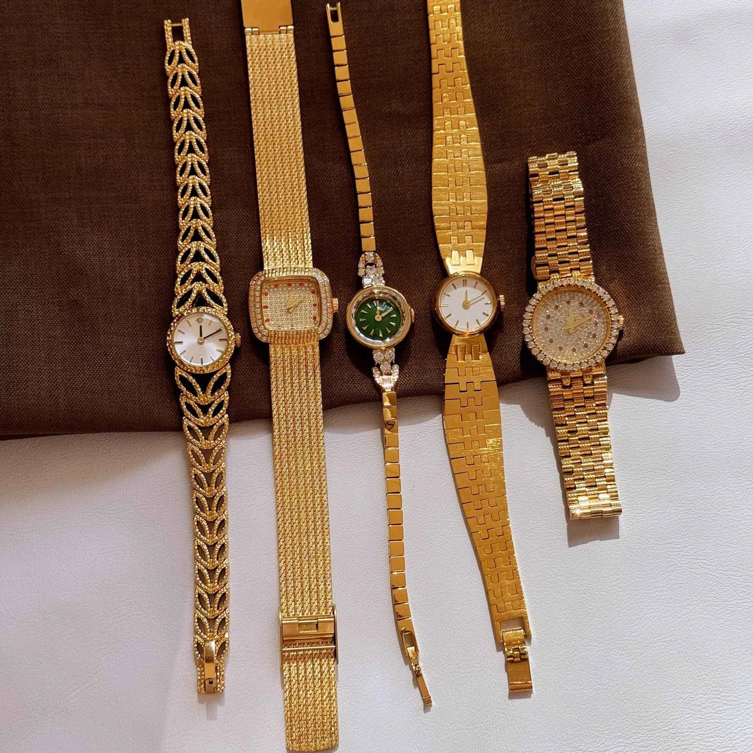 Quartz Women's Watch vintage Retro