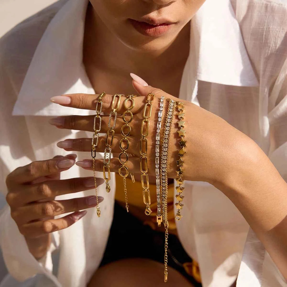 Stainless Steel White Rhinestone Paper Clip Hollow Bracelet