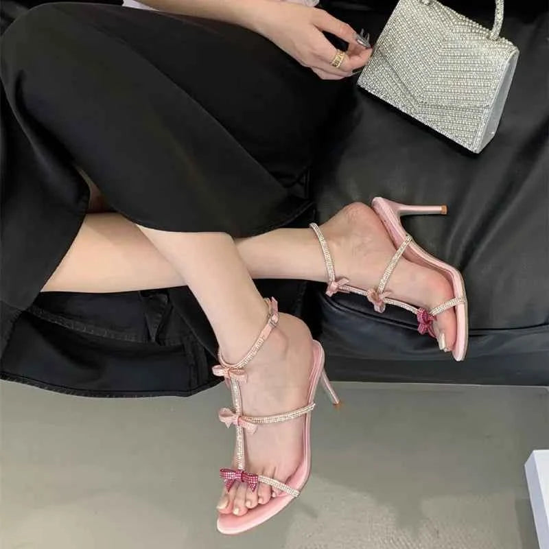 Sweet Pink Bowknot Rhinestones T-Strap Women Gladiator Sandals