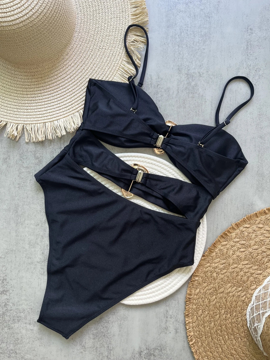 3 Colors Metal Rings Cut Out Women Swimwear One Piece Swimsuit - Norellé