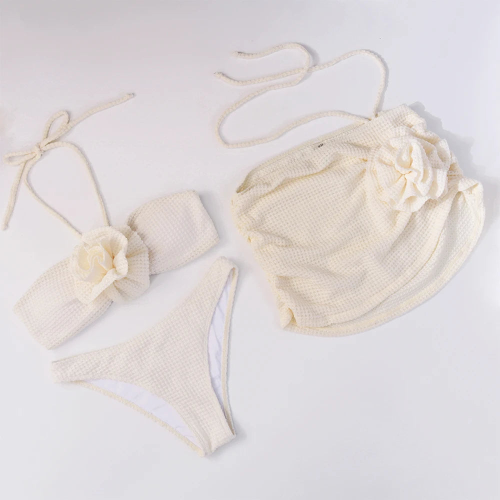 Flowers Three Pieces Bikini Set Swimsuit For Women - Norellé