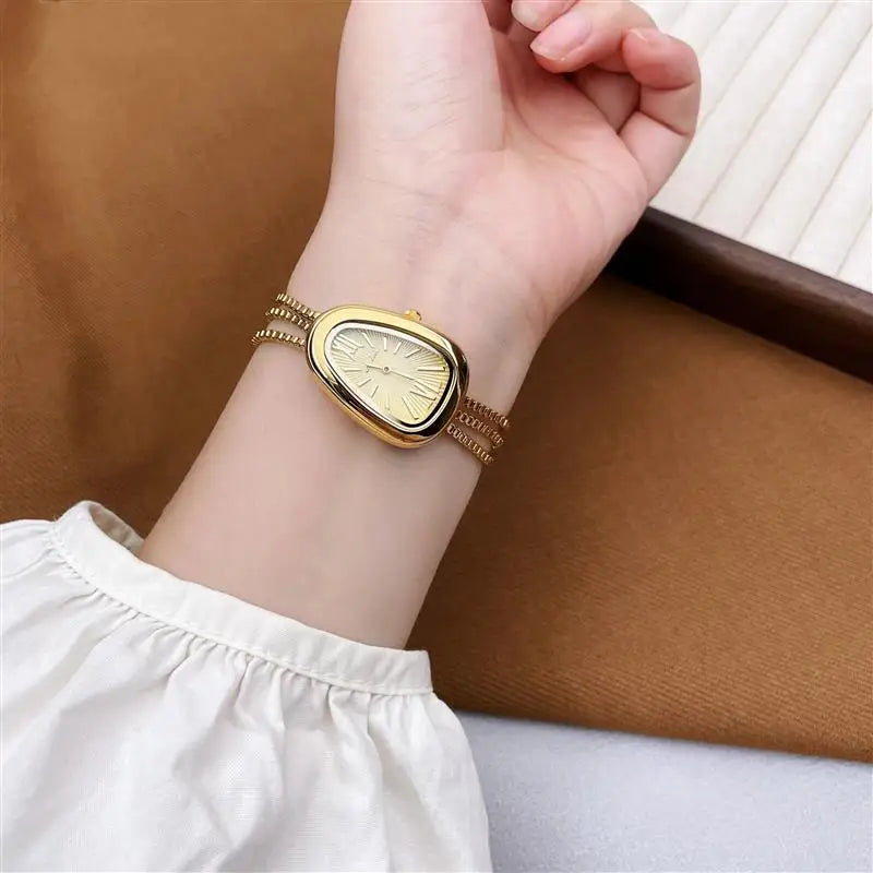 Elegant Personality Trend Women's Watch