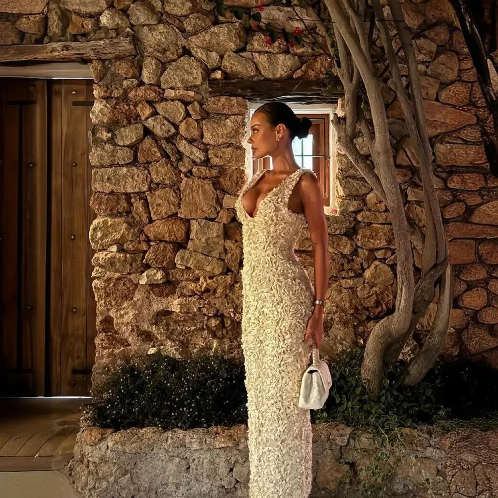 Elegant Flower Applique Dresses - Norellé