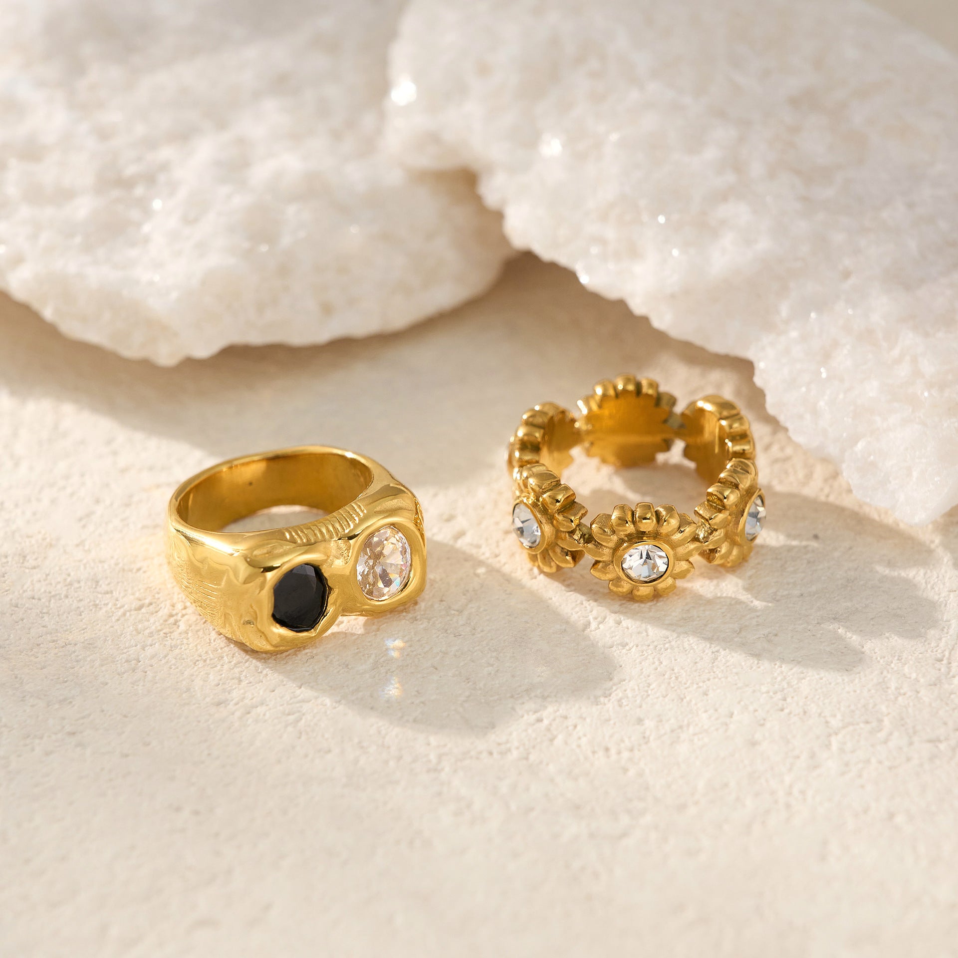 18K Real Gold Plating INS Personalized Hip Hop Two-color Different Pupil Zircon Ring - Norellé