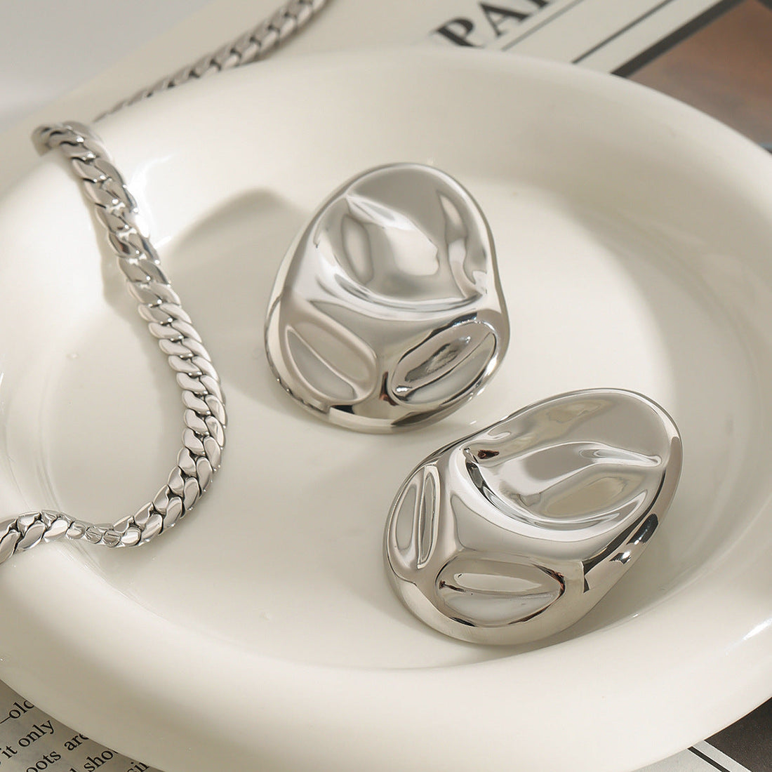 Advanced Sense High-profile Earrings Special-interest - electronic accessories