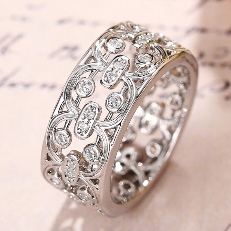 Light Luxury HollowRing Flower - Norellé