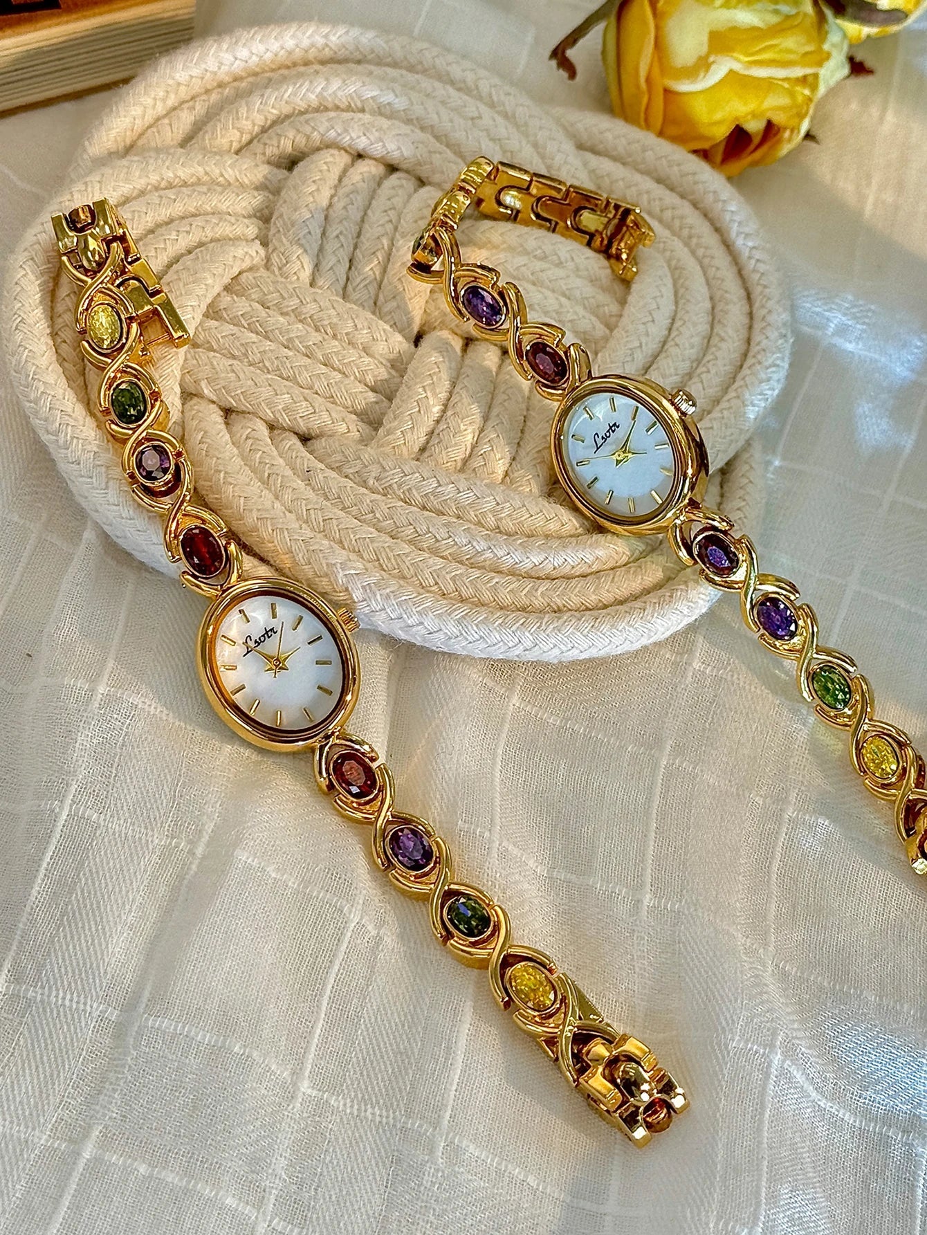 Colorfuled Tourmaline Gem Rhinestone Retro Elegant Fashion Women’s Watch Oval Mother-Of-Pearl Dial - Gold