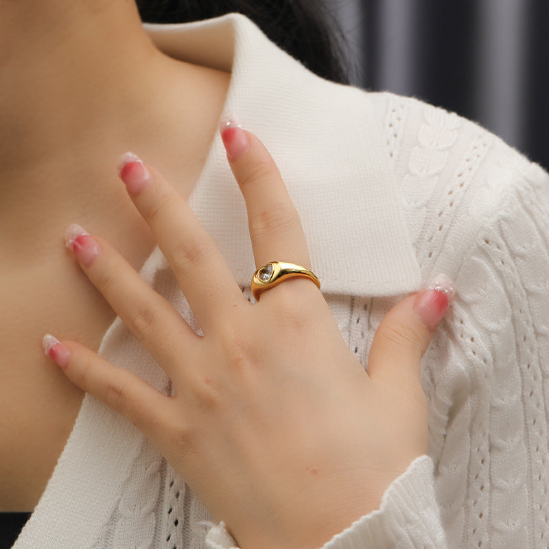 Design Heart-shaped Inlaid Zircon Titanium Steel Ring For Women - Golden White Diamond / No 10 - electronic accessories