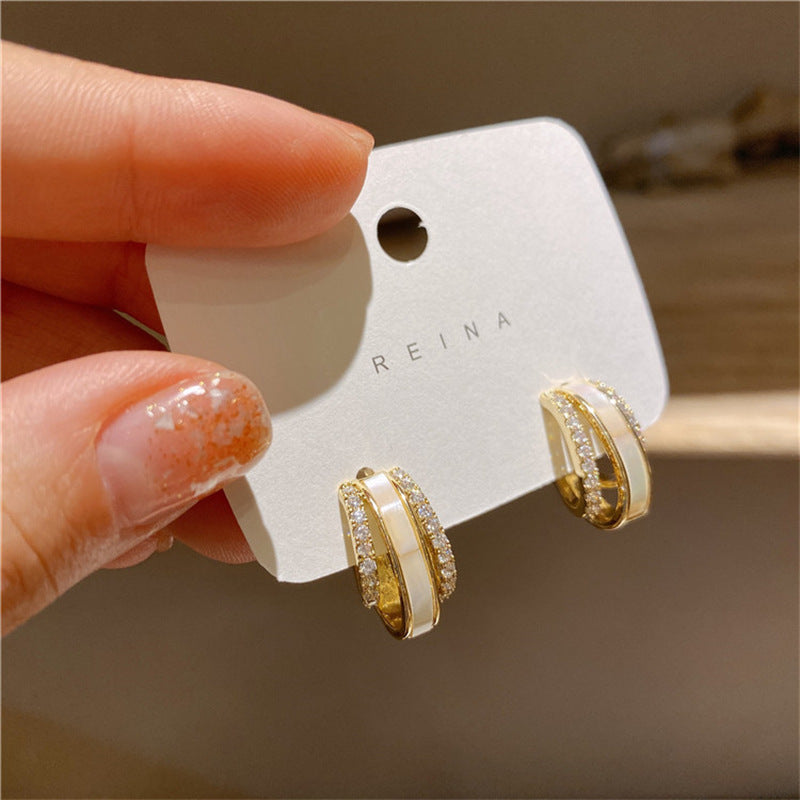 Double Circle Shell Delicate Earrings - Gold - electronic accessories