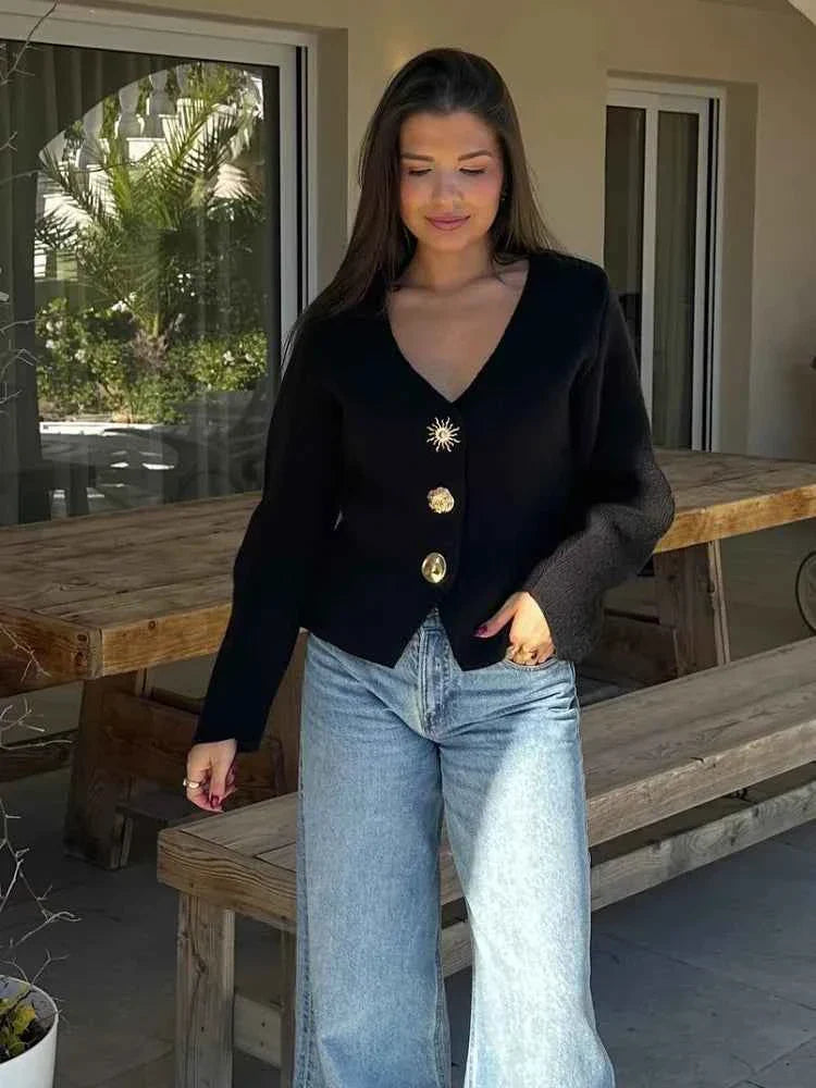 Elegant V-neck Solid Knitted Cardigan For Women