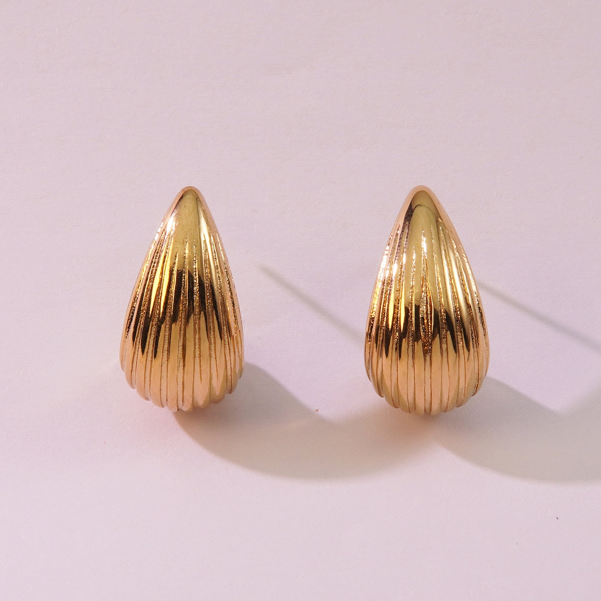 Exaggerated Advanced 18K Gold Stripes Water Drop Ear Studs Personality - WK507 - electronic accessories