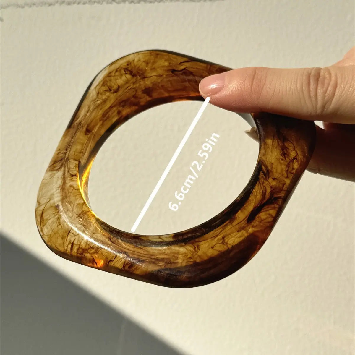 Exaggerated Blooming Irregular Shaped Resin Bracelet - electronic accessories