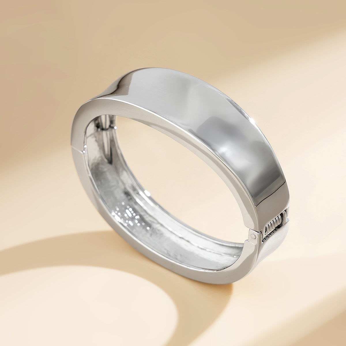 Exaggerated Glossy Square Notched Irregular Bracelet - 06 Silver 2395 / Specifications - electronic accessories