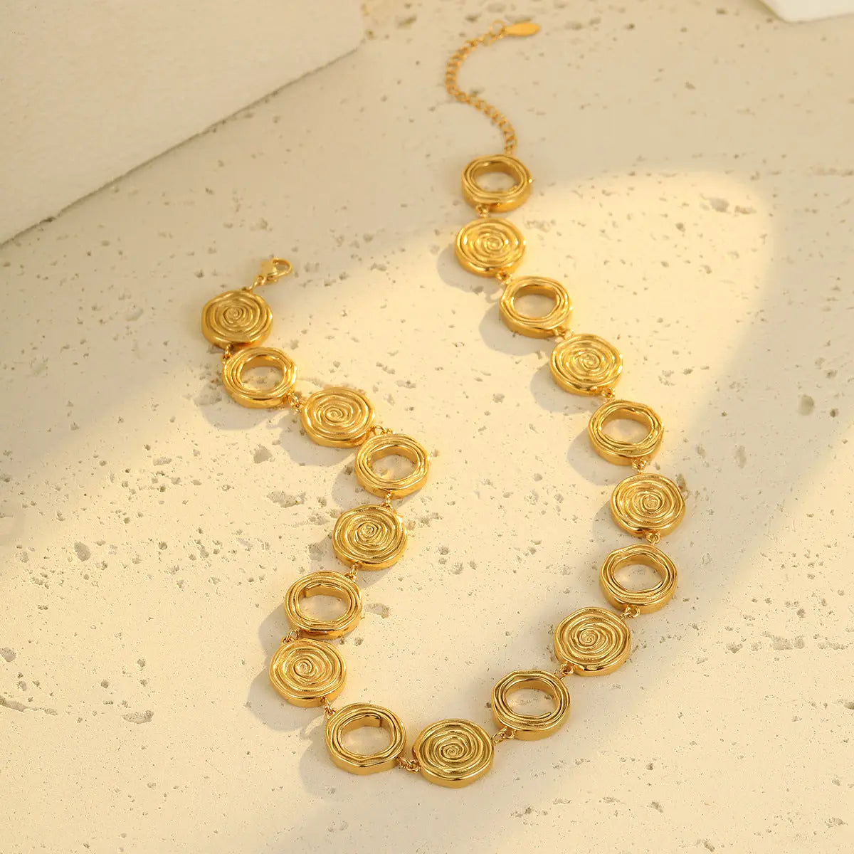 Fashion Necklace Bracelet & Suit - electronic accessories