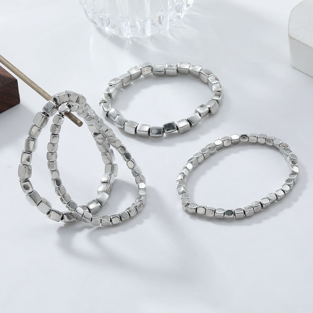 Fashion Simple Zinc Alloy Square Bracelet Suit - electronic accessories