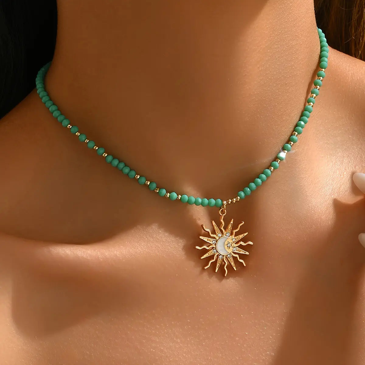 Fashionable All-match Rhinestone Dripping Sun Necklace - XL2308 Green - electronic accessories