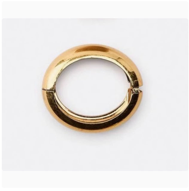 Female Creative Exaggerated Fashion Metal Bracelet - Gold - electronic accessories