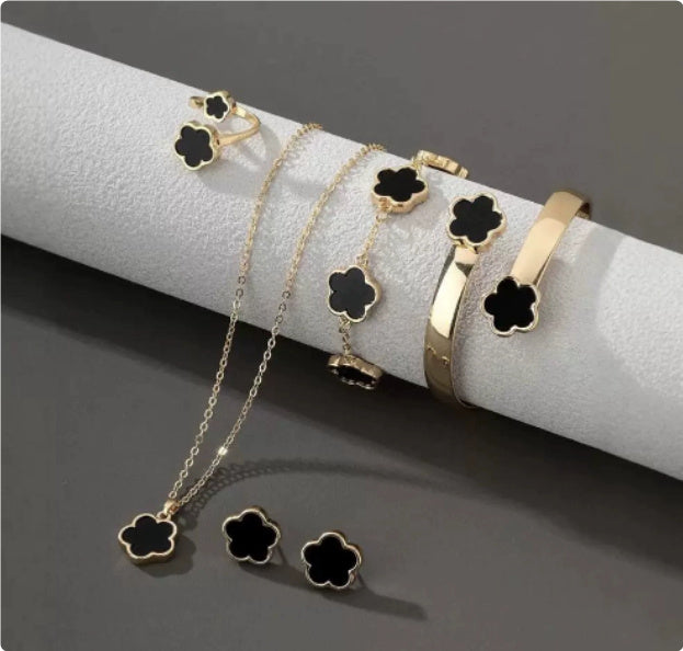 Five Petal Flower 5-piece Necklace Brace Lace Bracelet Stud Earrings Ring - Black / 18K - electronic accessories