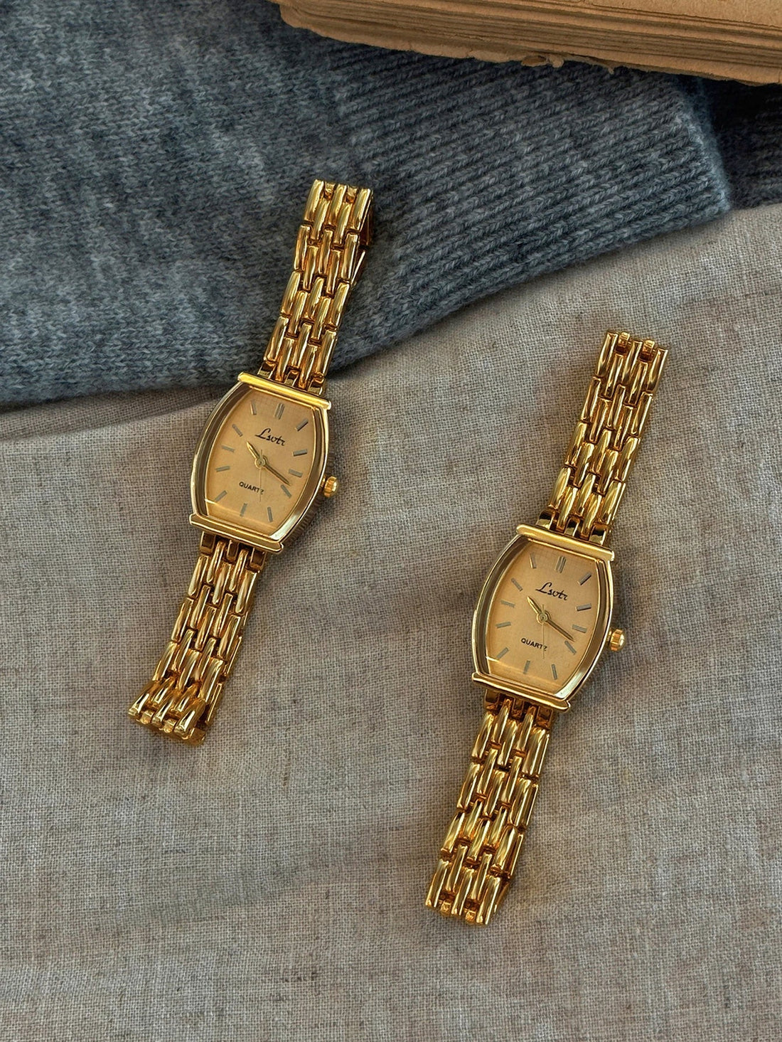 French Retro Gold Small Dial Ladies Watch