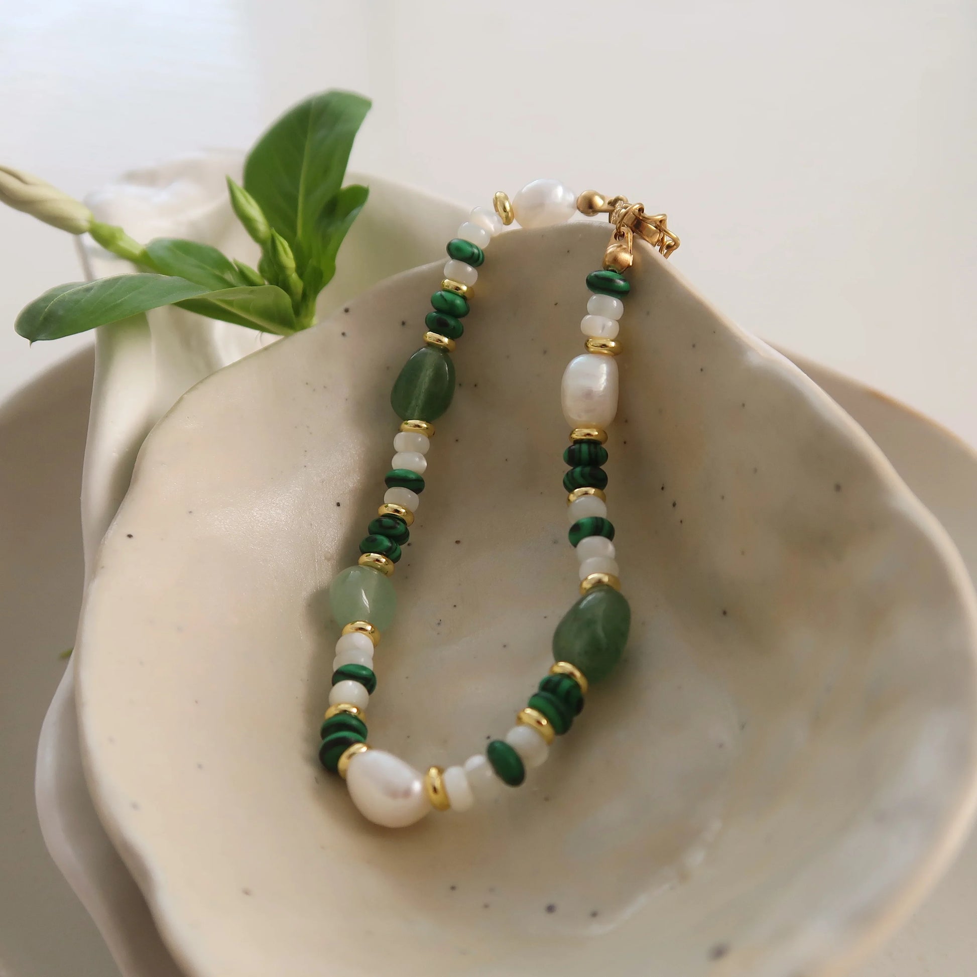 Freshwater Pearl Shaped Necklace - JDN0102006