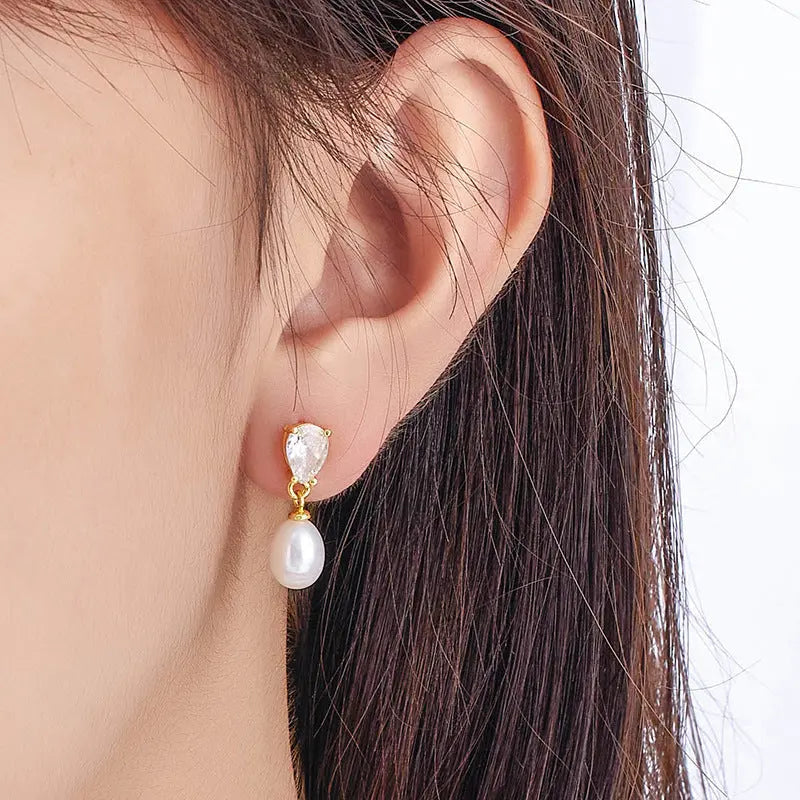 Freshwater Pearl Water Drop Pear-shaped Zircon Earrings - electronic accessories
