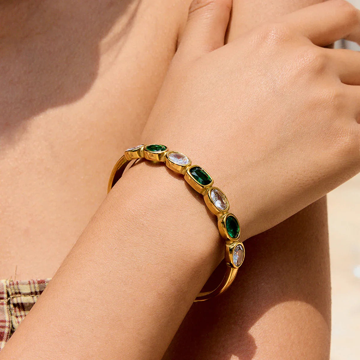 Gold Color Plated Stainless Steel White Green Zircon Bracelet - JDB0104030