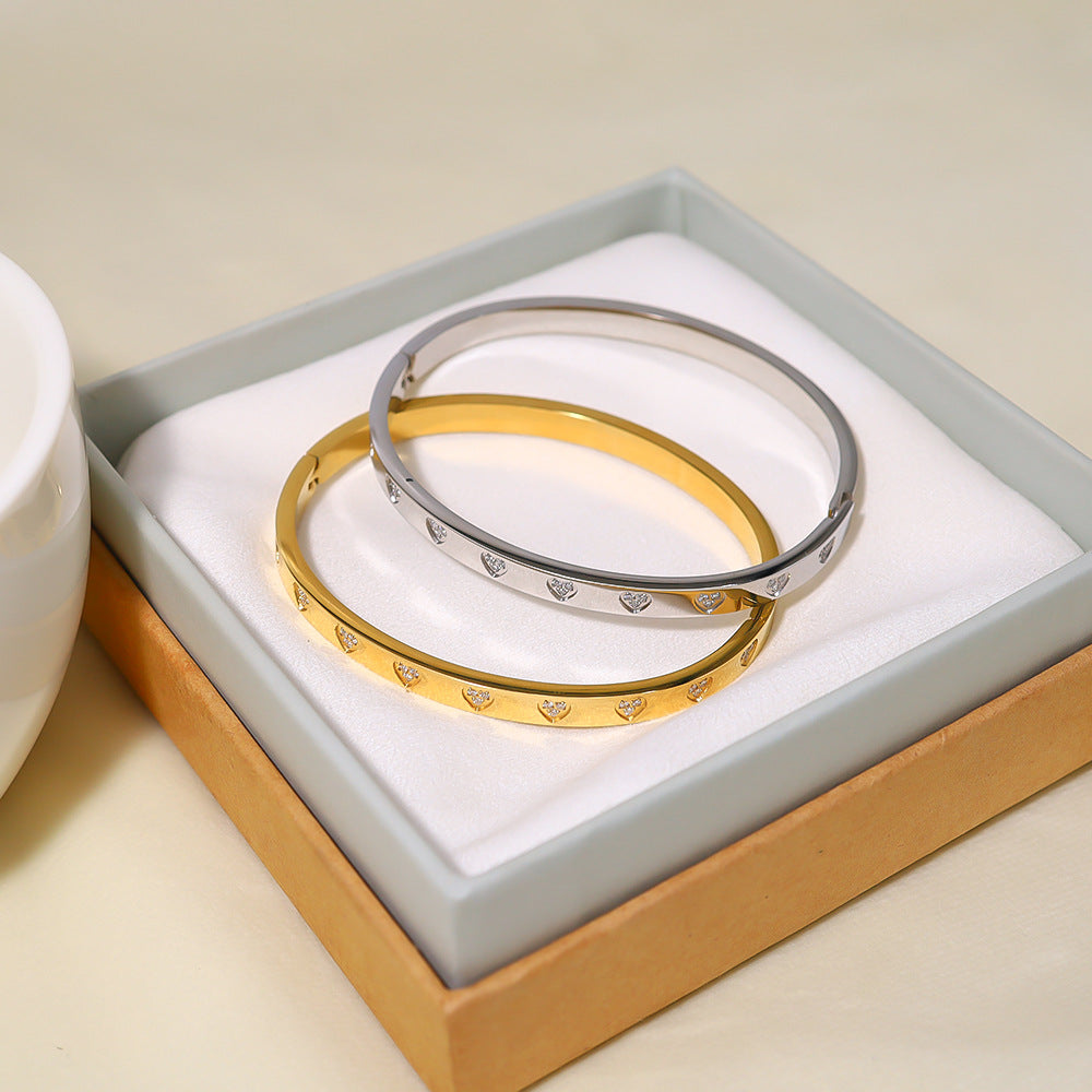 INS Style Heart Love Bracelet - electronic accessories