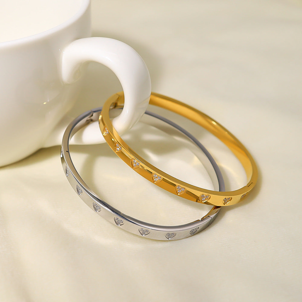 INS Style Heart Love Bracelet - electronic accessories