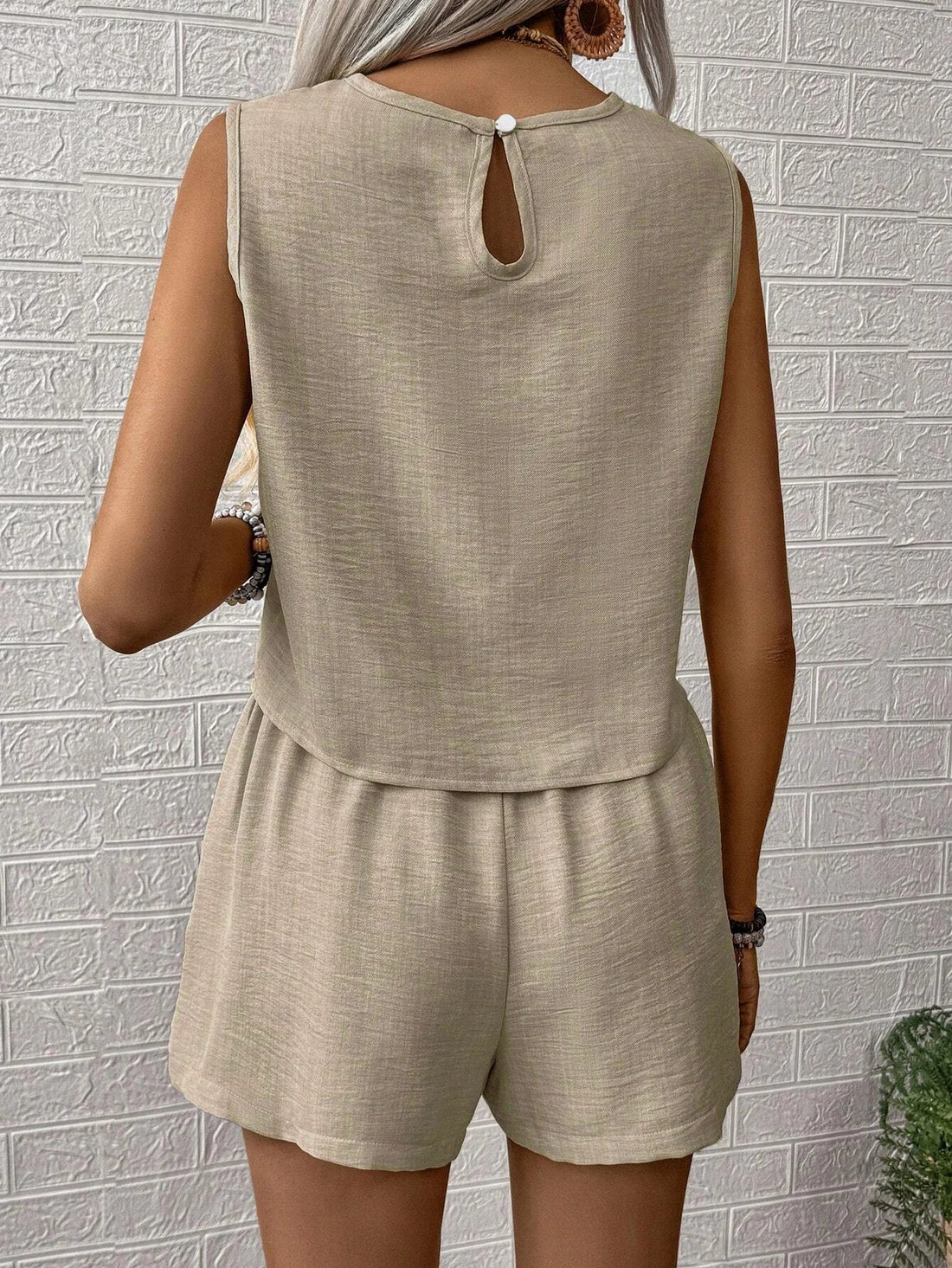 Ladies Solid Color Top And Shorts Set