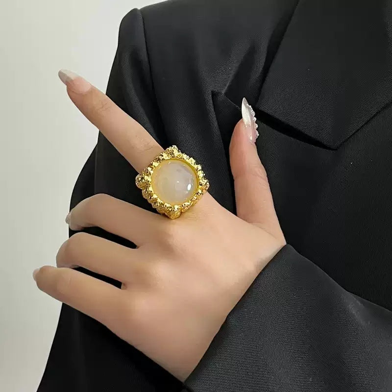 Large Resin Gemstone Open Ring Female Mid-ancient Wide Version Gold - electronic accessories