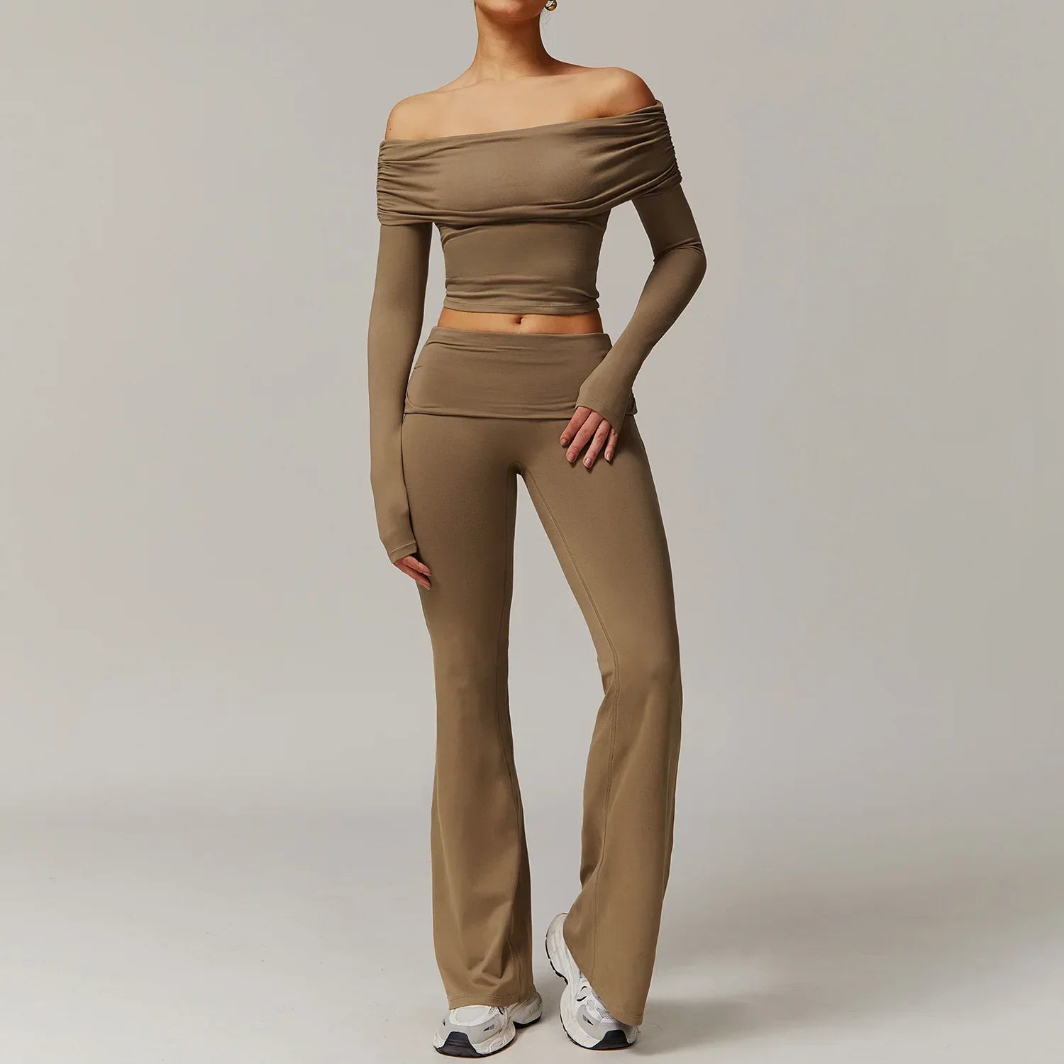 Light blue 2pcs yoga set: one-shoulder crop top and flared pants for women gym clothing