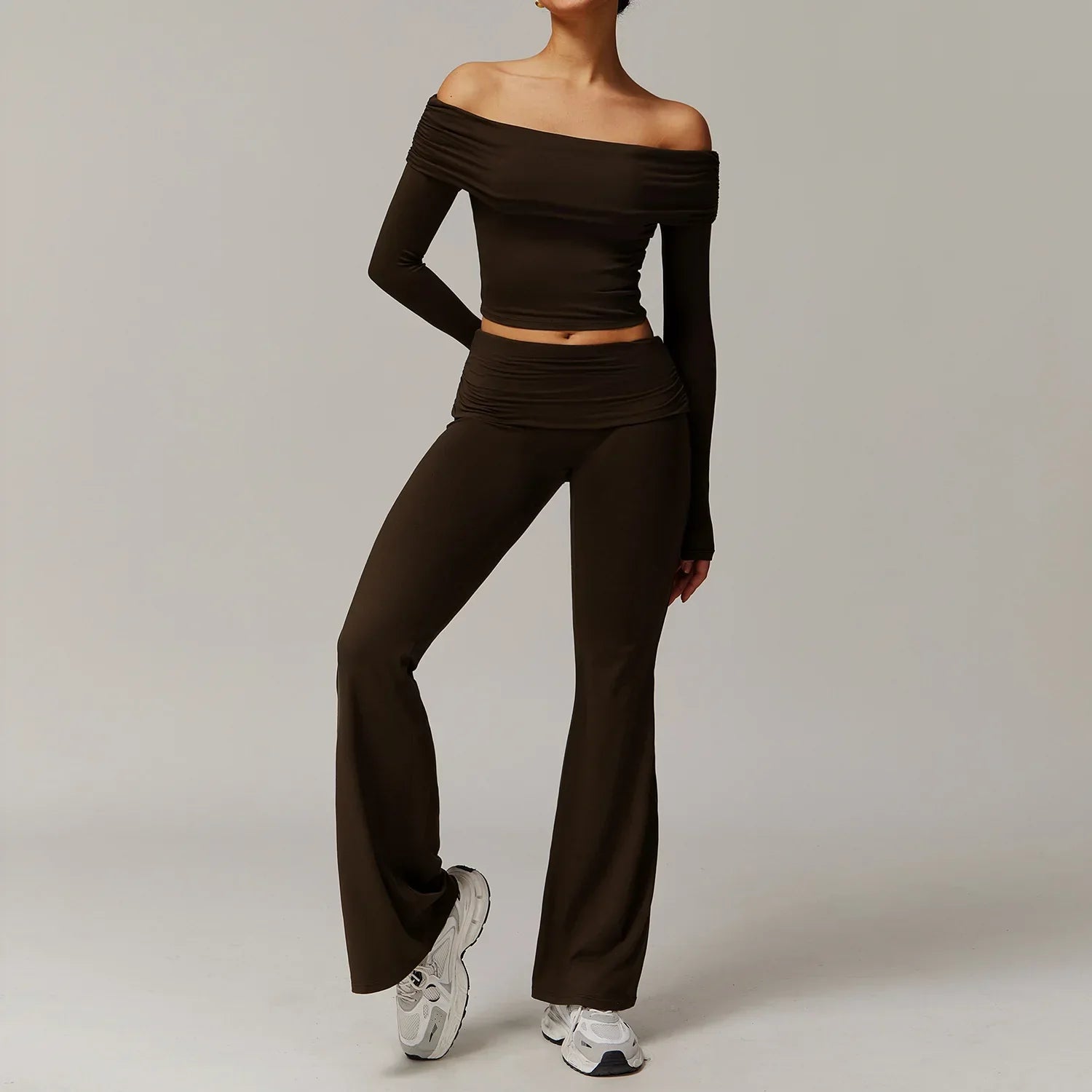 Light blue 2pcs yoga set: one-shoulder crop top and flared pants for women gym clothing