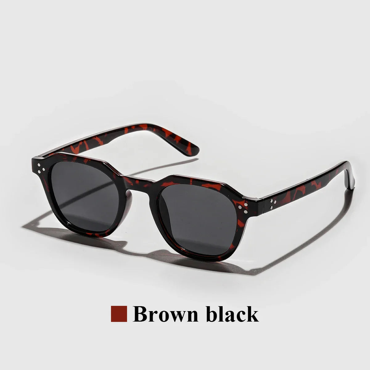 Luxury Round Light Sunglasses - C3 brown black
