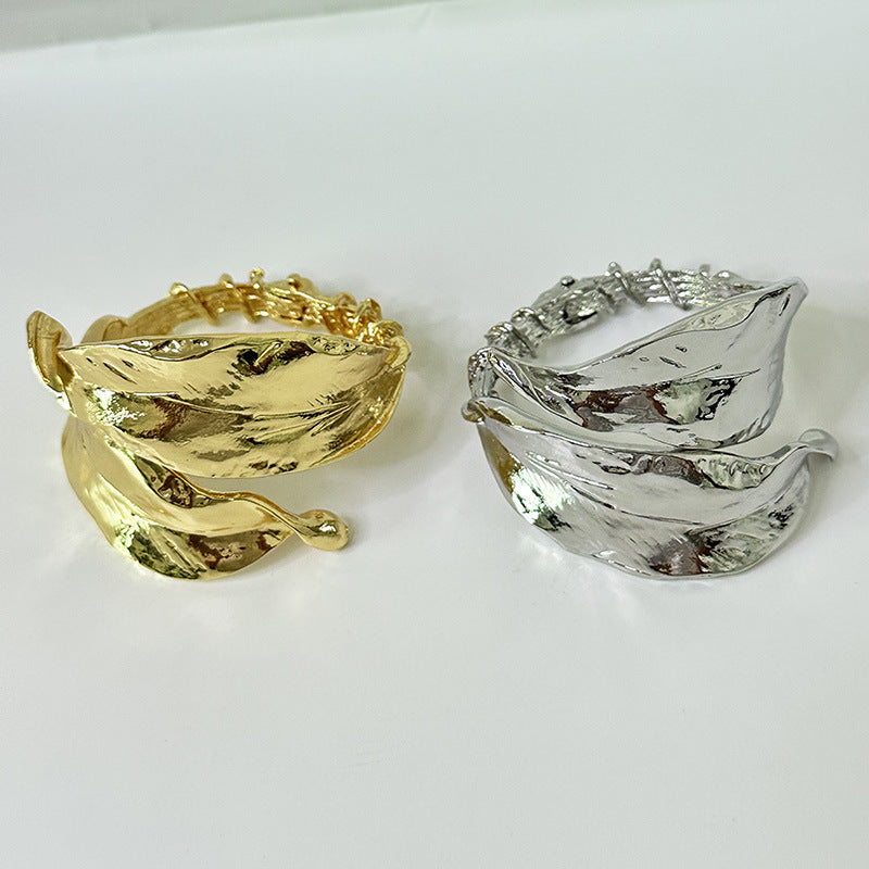 Niche Design Thorns Winding Metal Leaf Shape Open-ended Bracelet - electronic accessories