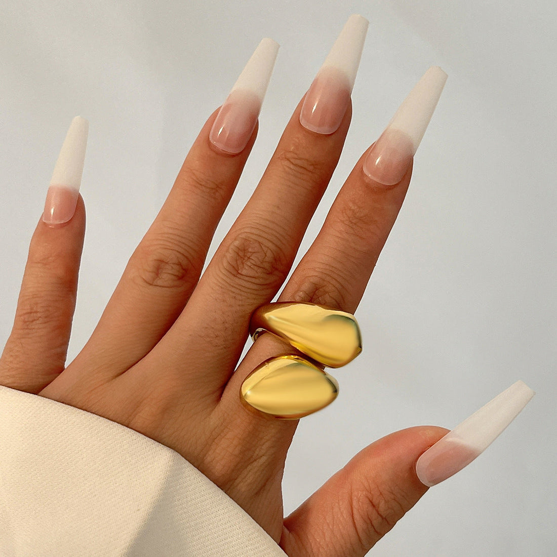 Ornament Hip Hop Style Irregular Glossy Twisted Ring - electronic accessories