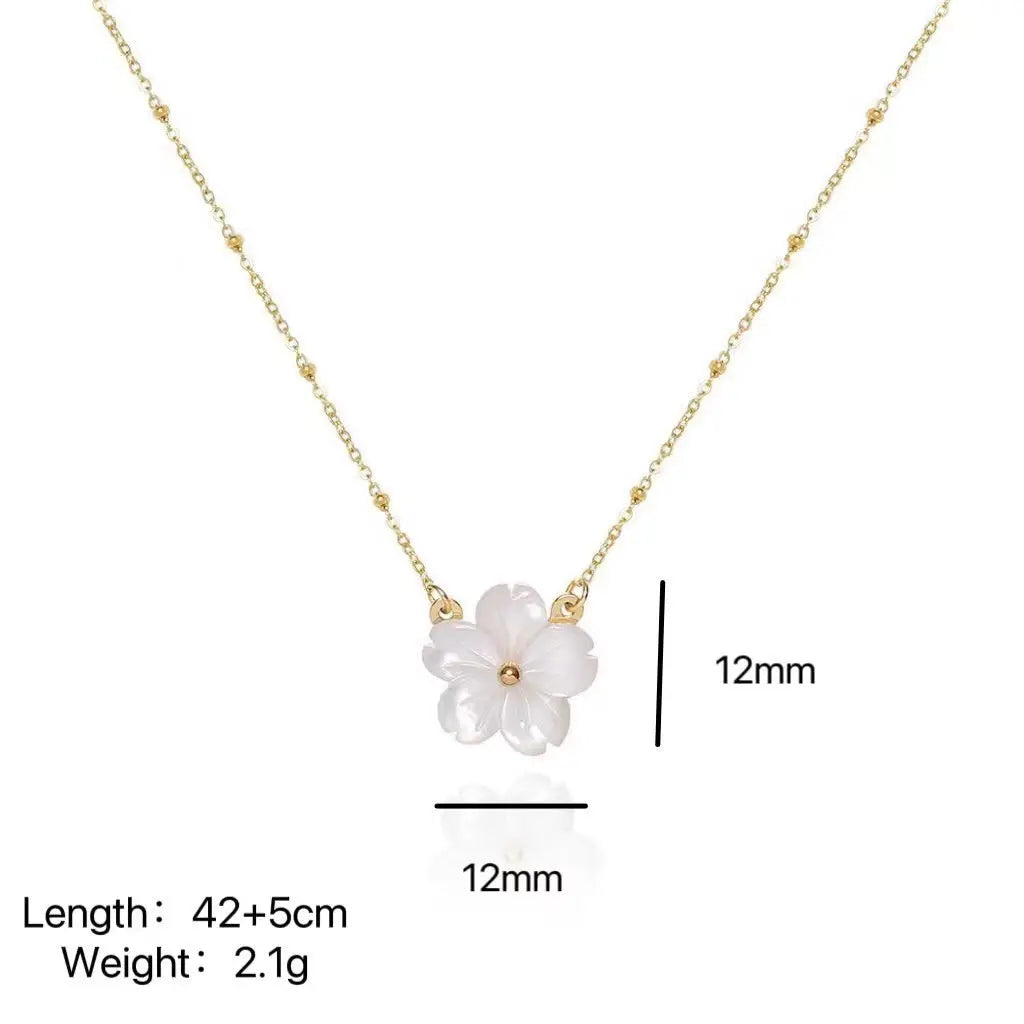 Peach Blossom Beautiful Flower Necklace - Gold - electronic accessories